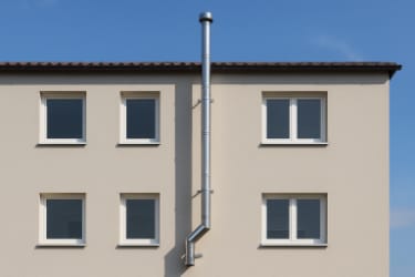 ¿Se puede instalar una estufa de pellet sin salida de humos?